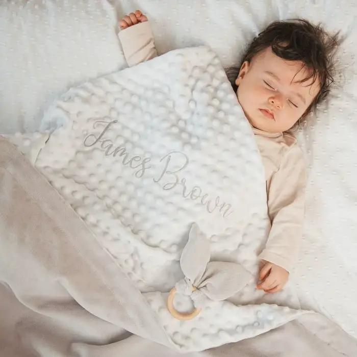 Couvertures personnalisées pour bébé avec nom, nom brodé personnalisé, couverture Minky pour nouveau