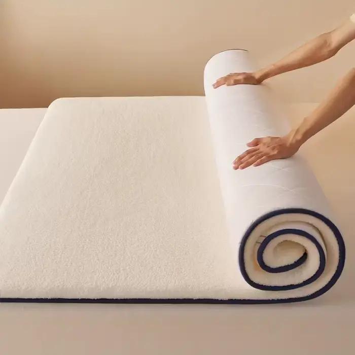Surmatelas épais et chaud avec housse matelassée et remplissage, prêt pour l'hiver, pour lits simple