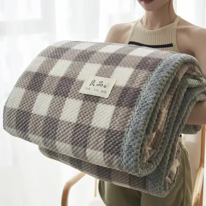 Couverture tricotée en fil de Chenille doux
