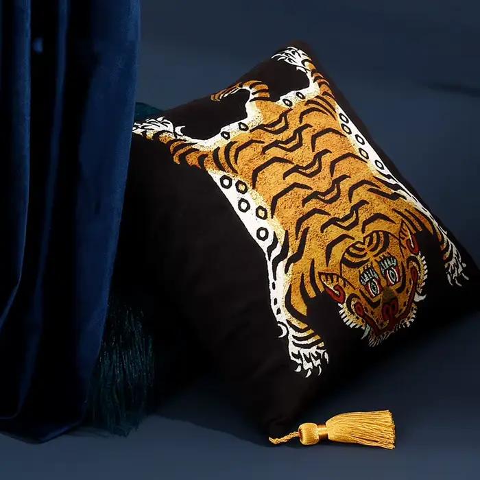 Housse de coussin décorative en velours noir 18x18