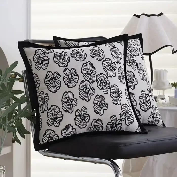 Lot de 2 housses d'oreiller en jacquard floral noir