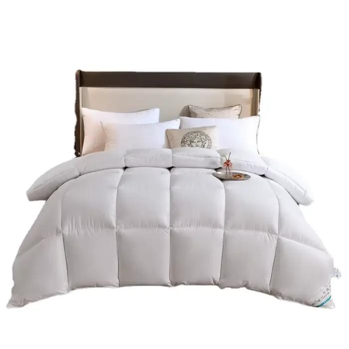 Couette en duvet d'oie d'hiver