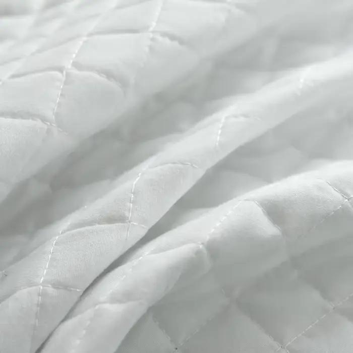 Housse de coussin matelassée imperméable
