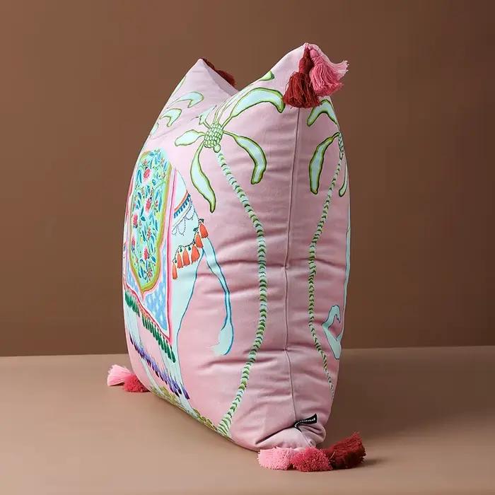 Housse de coussin en velours cheval magique, taie d'oreiller carrée décorée, coque avec pompon, imprimé Animal Vintage, Double face pour lit et canapé