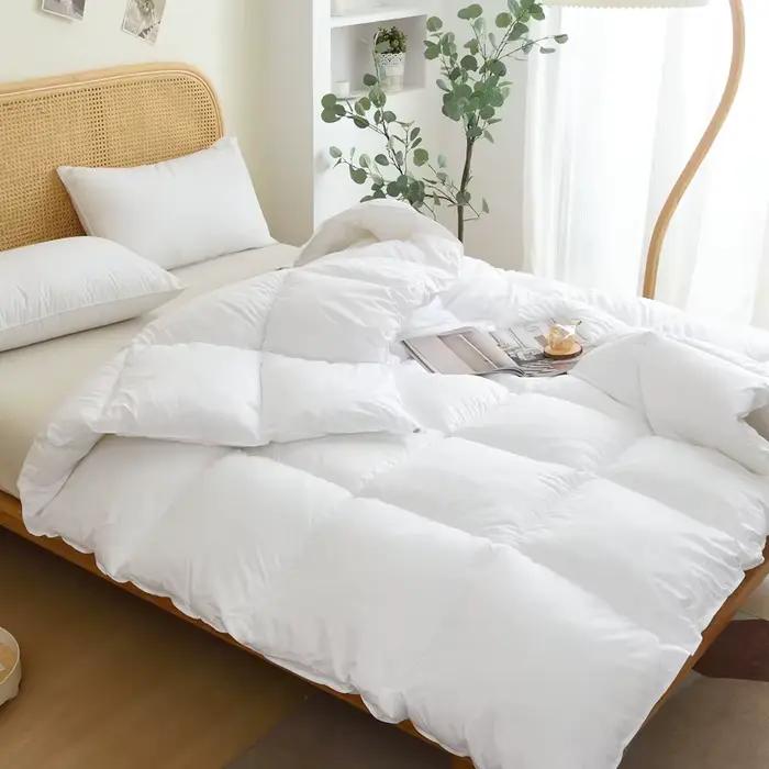 Couette douce et moelleuse pour quatre saisons, couverture matelassée épaisse, blanche, pour maison simple, hôtel, dortoir, noyau, livraison directe, 150x200cm