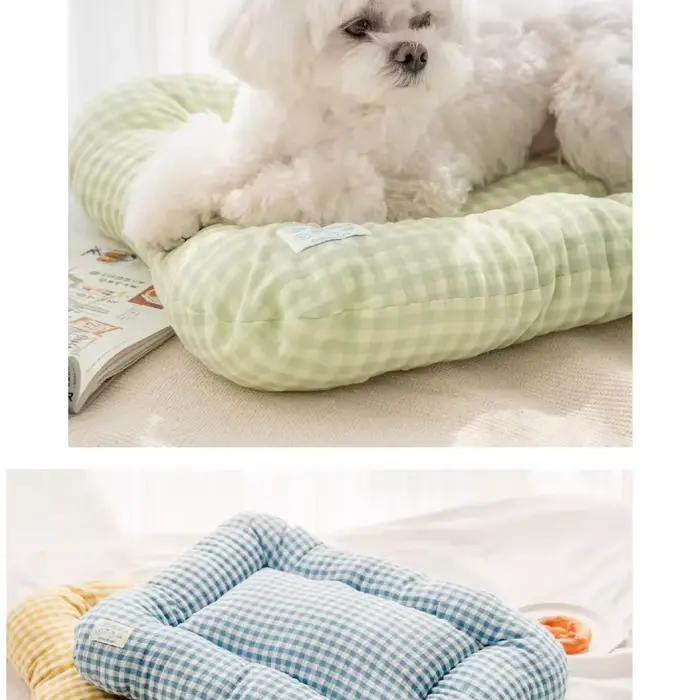 Coussin pour chien et chat à carreaux mignon