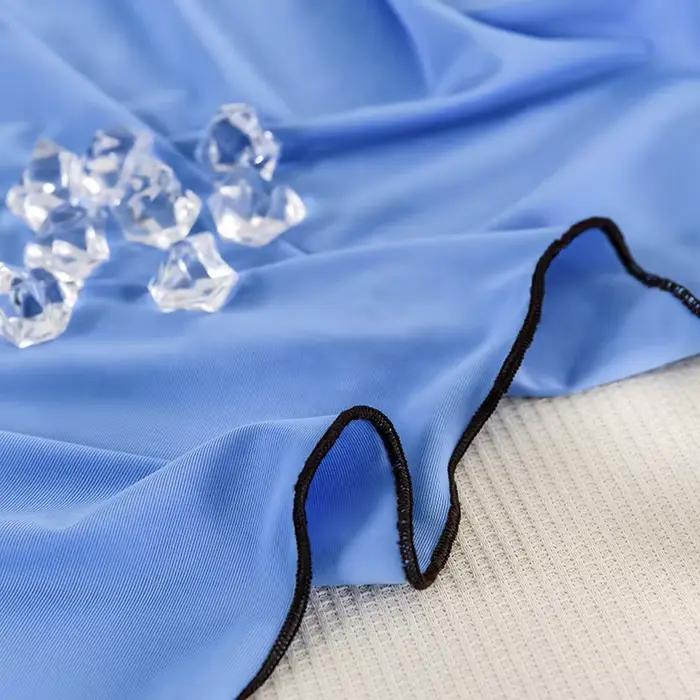 Couverture rafraîchissante monocouche en soie glacée pour l'été