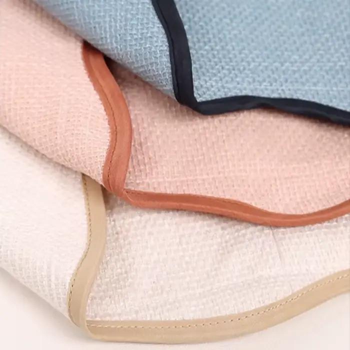 Housse de coussin bohème en lin de couleur unie