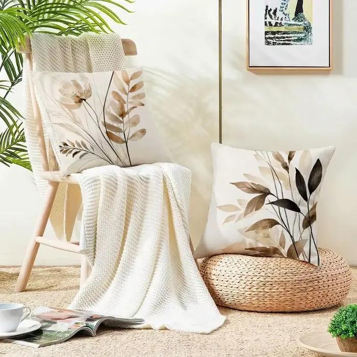 Housse de coussin beige Minimal Blooms