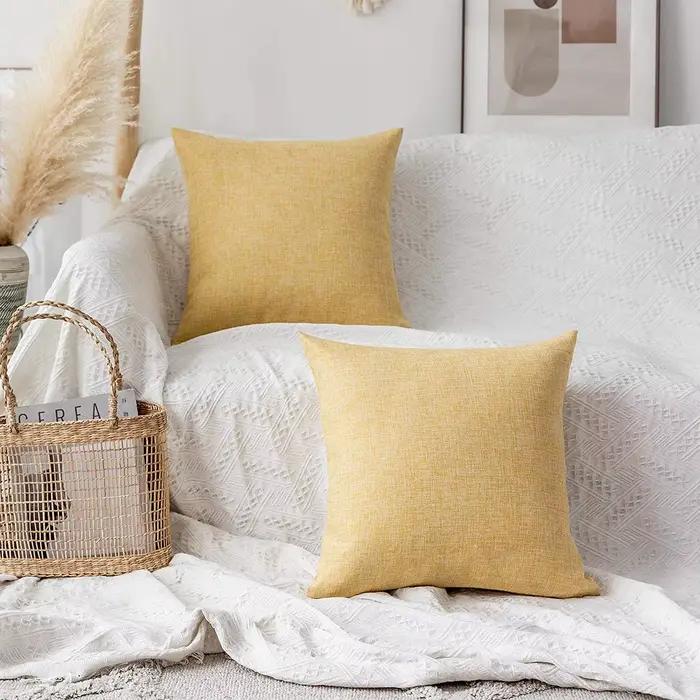 Juste de coussin en lin jaune