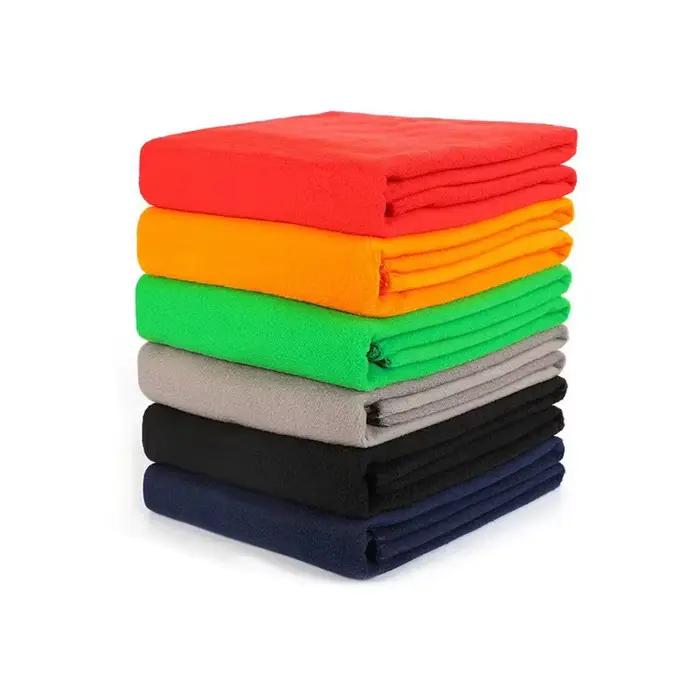Couverture polaire de couleur unie
