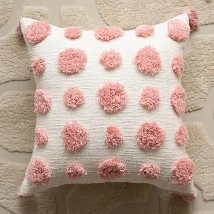 Housses de coussin tuftées roses