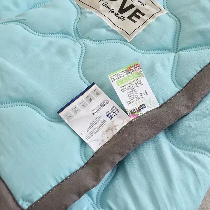 Couette d'été légère et respirante