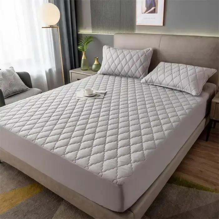 Protège-matelas épais et imperméable, antidérapant, doux pour la peau, lavable en machine, lit king et queen size