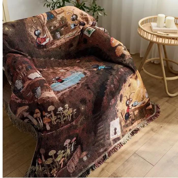 Couverture Jacquard Tissée Fantaisie Motif Fourmilière et Scène Intérieure de Grotte de Dessin Animé