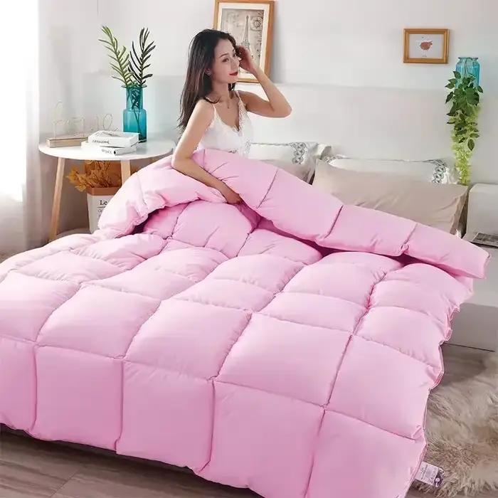 Couette en duvet de canard/oie blanc de haute qualité