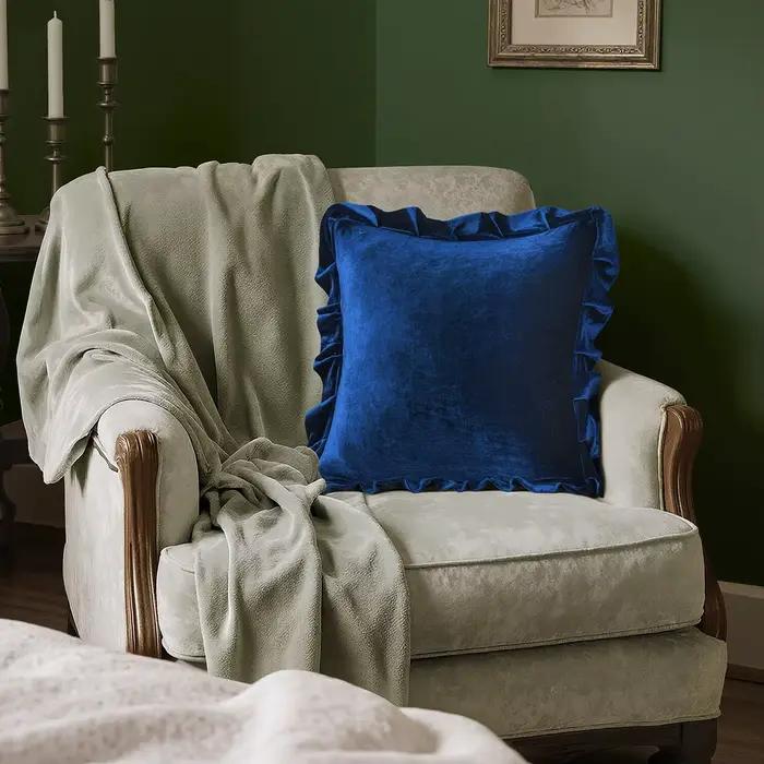 Housses de coussin en velours à volants