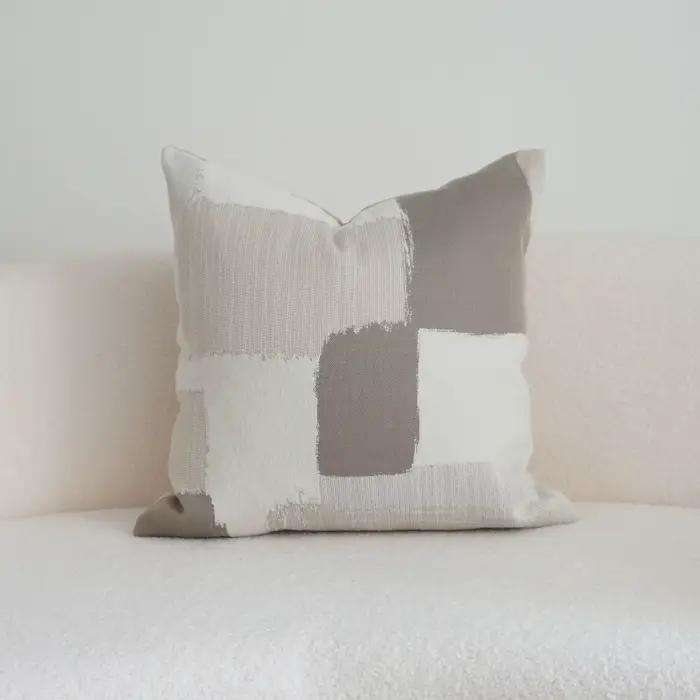Housse de coussin à rayures à carreaux