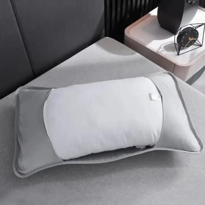 Housse de coussin en coton confortable avec couche isolante