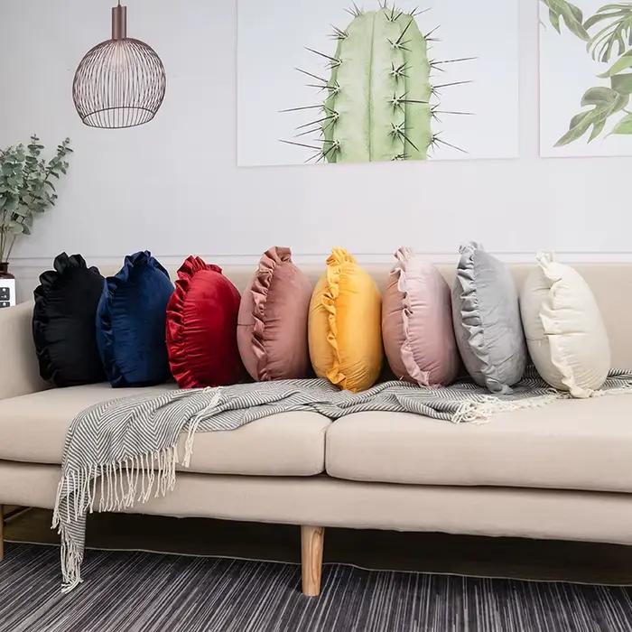 Housses de coussin à volants en velours nordique, housses de coussin confortables, taie d'oreiller ronde simple, housses de pouf décoratives, zone de séjour, canapé et voiture