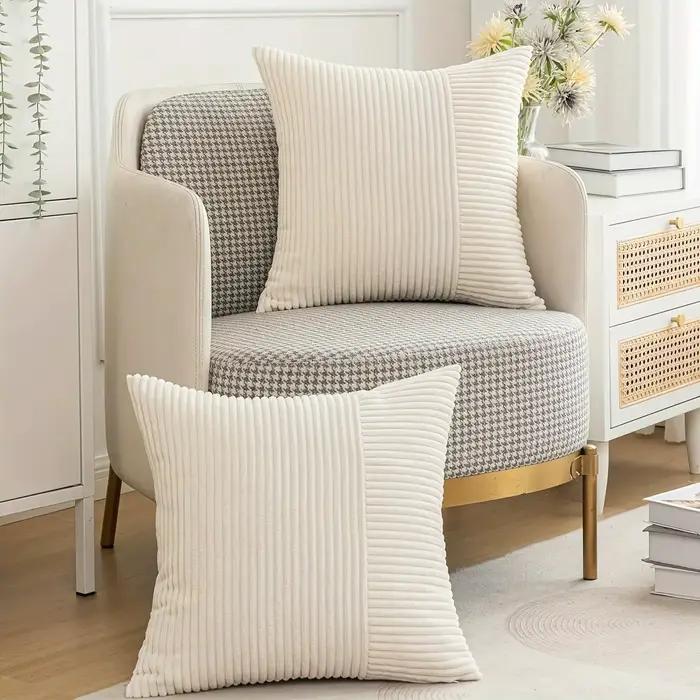 Housse de coussin en velours côtelé