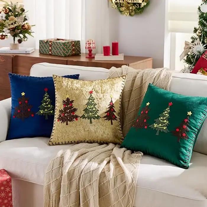 Housse de coussin de noël brodée en velours