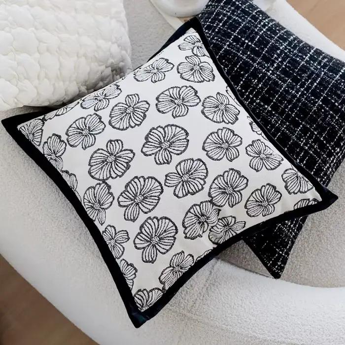 Lot de 2 housses d'oreiller en jacquard floral noir