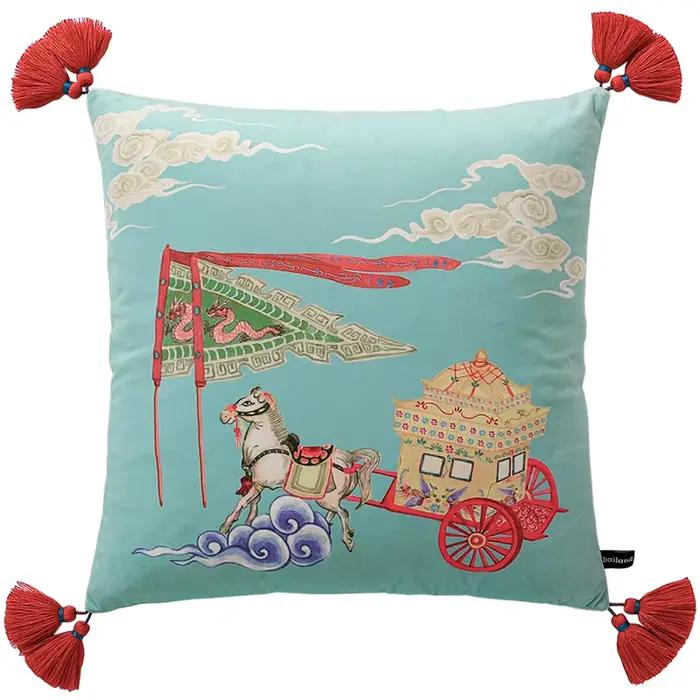 Housse de coussin rose en velours avec motif cheval et roses
