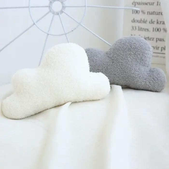 Coussin en forme de nuage pour la sieste et le sommeil
