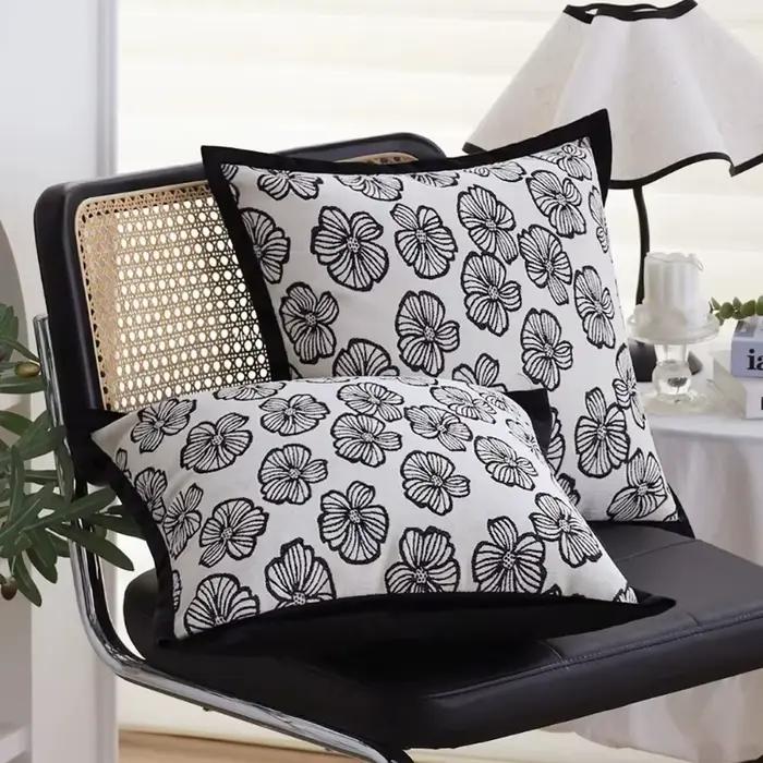 Lot de 2 housses d'oreiller en jacquard floral noir