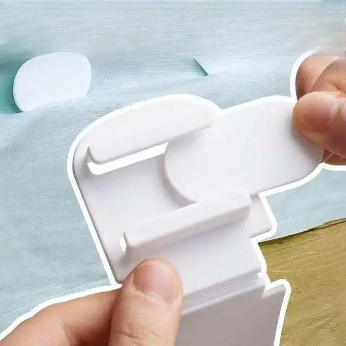 Lot de 4 attaches drap de lit pliables antidérapantes et faciles à installer