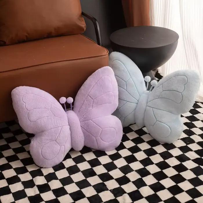 Joli oreiller papillon coloré, jouets en peluche, coussin de canapé en peluche en coton confortable, décoration de maison mignonne, cadeau d'anniversaire pour amis
