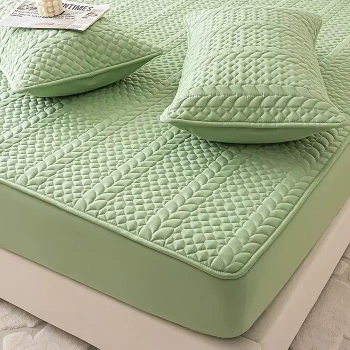 Housse de protection de matelas matelassée imperméable de qualité supérieure, drap-housse – Hypoallergénique, confort de classe A pour votre sommeil