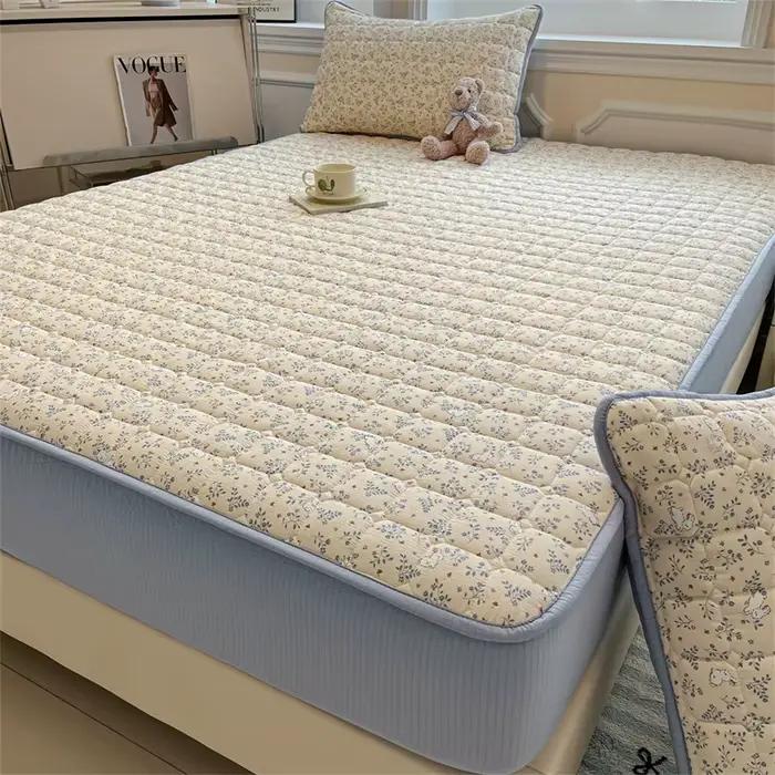 Housse de matelas imperméable anti-acariens et antibactérienne