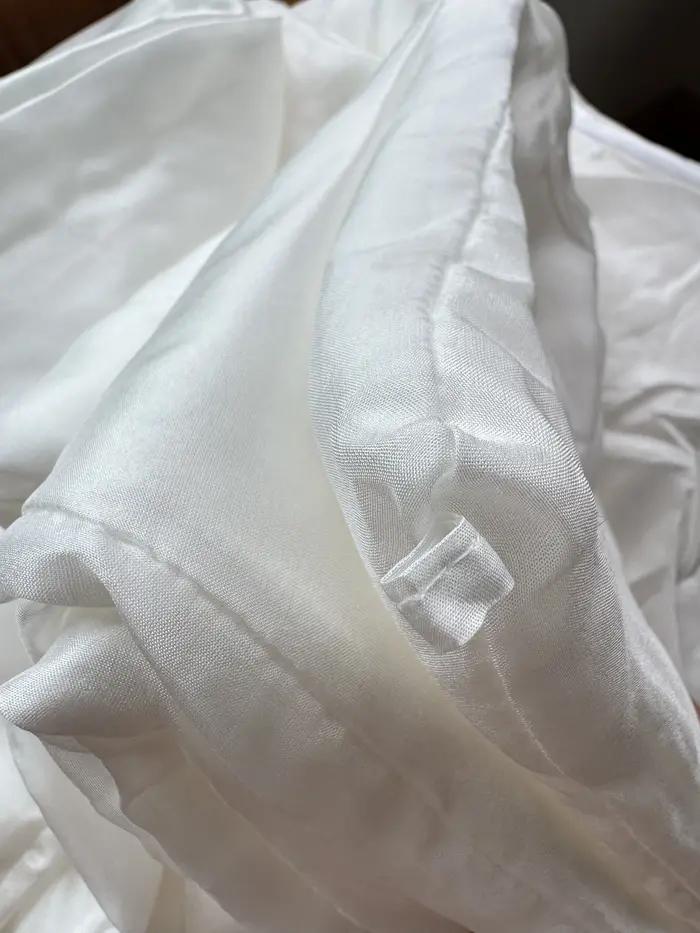 Quatre saisons, couette remplie de soie de mûrier 100%, couette en soie Pure Super légère avec housse de coquille de pongé en soie de 8 Mm, personnalisée SS01