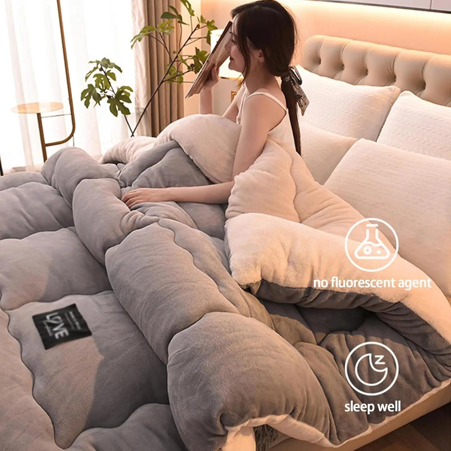 Couette d'hiver réversible en polaire Sherpa de style contemporain, literie chaude en peluche douce et respirante, remplissage et housse 100 % polyester